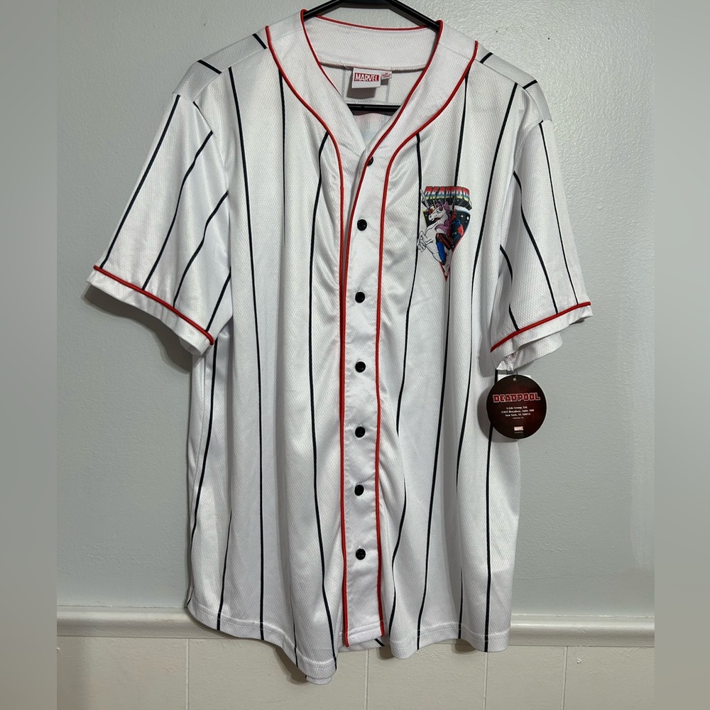 Marvel Deadpool Unicorn Men's Jersey - White and Black